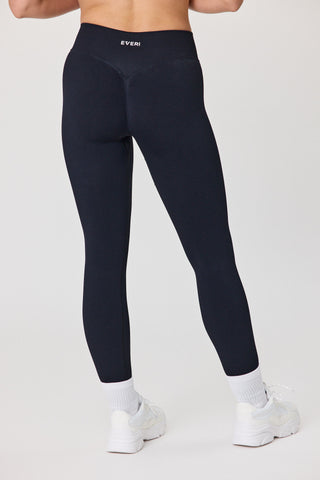 Essential Seamless Leggings - Black